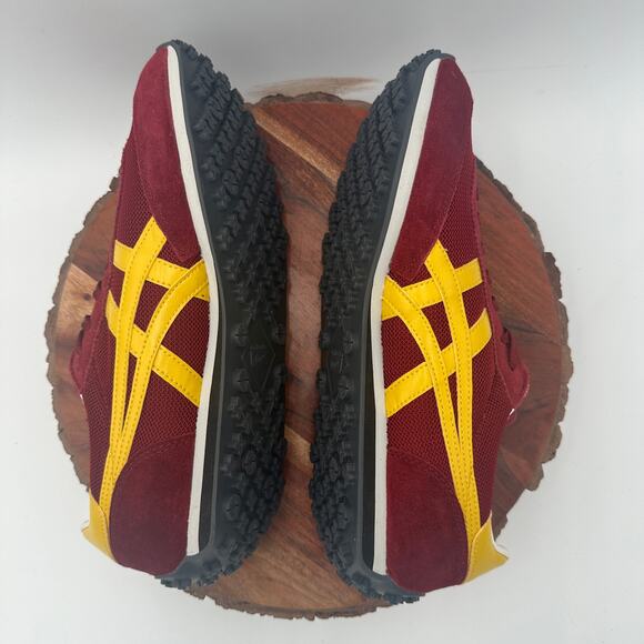 Onitsuka Tiger Mens EDR 78 Red Suede Yellow 1183B395 EUC Size 42 EU 8.5 US - Picture 5 of 9